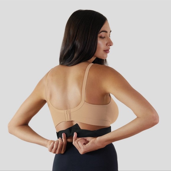 Bravado! BASICS Clip & Go Pumping Accessory - Black - Picture 2 of 11